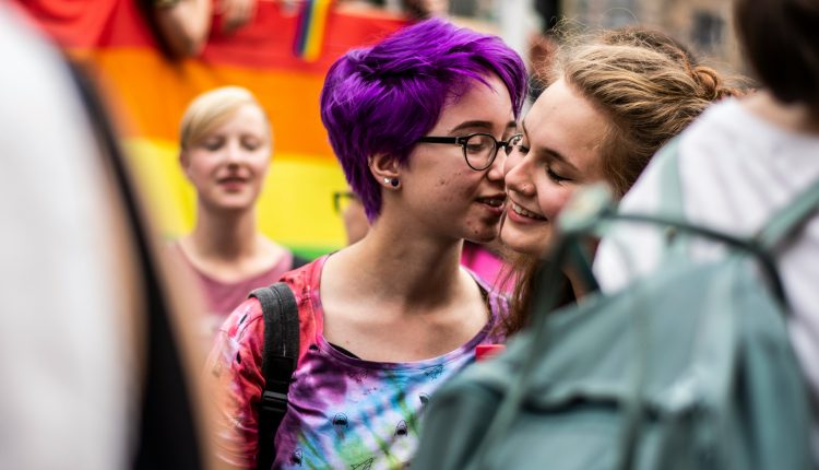 ¿Cómo ser lesbiana? 5 pasos para serlo y entenderlo sin problemas