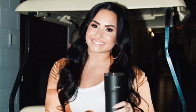 Demi Lovato se declaró no binaria.