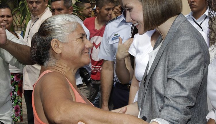 Reina Letizia en El Salvador/ Fuente: Presidencia El Salvador from San Salvador, El Salvador, América Central Wikicommons