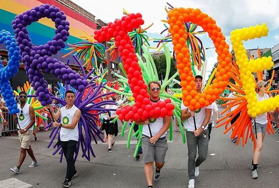 alcalde homofóbico / Fuente: Instagram @sodamooda, colectivos LGBT participarán en desfile de día de muertos
