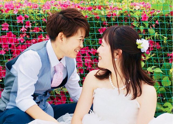 pareja de lesbianas se casarán en 26 paises como lucha contra la homofobia en japon